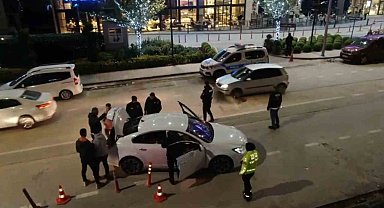 Bursa'da 2 bin 669 araç kontrol edildi, 27 sürücüye toplam 143 bin lira ceza