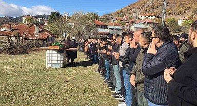 Çamlıdere'de yangında hayatını kaybeden 2 genç toprağa verildi