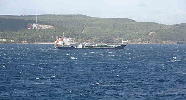 Çanakkale Boğazı 10 saat sonra transit gemi geçişlerine açıldı