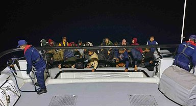 Datça'da 31 düzensiz göçmen kurtarıldı