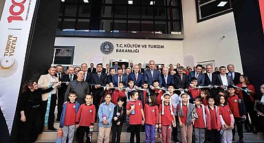 Denizli 100. Yıl İl Halk Kütüphanesi'ni Bakan Ersoy hizmete açtı