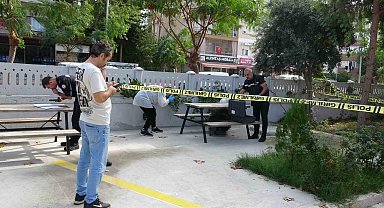 Dinlenmek için oturduğu cami bahçesindeki bankta son nefesini verdi