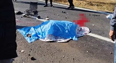 Diyarbakır'da 3 aracın karıştığı kazada 1 kişi öldü, 6 kişi yaralandı