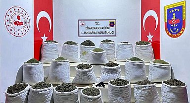 Diyarbakır'da 914 kilogram esrar ele geçirildi: 2 gözaltı