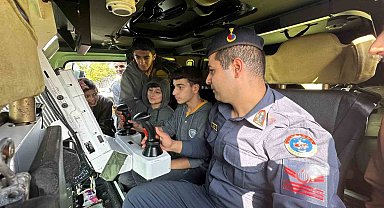 Diyarbakır'da "Güvenlik Birimleri Öğrenci Buluşması" etkinliği düzenlendi