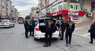 Esenyurt'ta tatilin ardından okul önlerinde trafik denetimi yapıldı