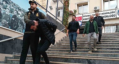 Fatih'te ATM önünde pos makinesiyle 2 milyon liralık vurgun