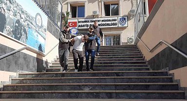 Gaziosmanpaşa'da dehşet anları kamerada: Husumetlisine kurşun yağdırdı