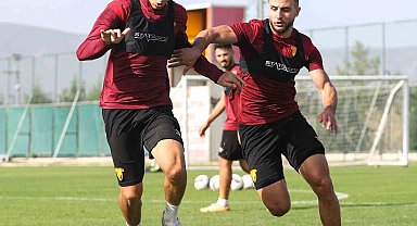 Göztepe'de Billel Messaoudi sevinci yaşanıyor