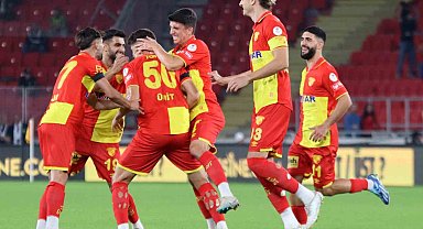 Göztepeli savunmacılar iş başında