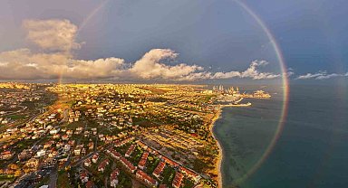 İstanbul'da günbatımında ortaya çıkan gökkuşağı mest etti