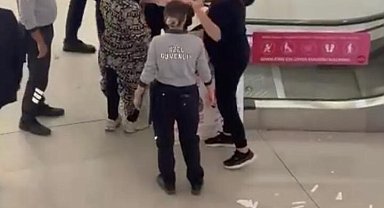 İstanbul'da mağazada yakalanan hırsızların AVM'yi birbirine kattığı anlar kamerada