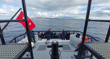 İzmir açıklarında 39 düzensiz göçmen kurtarıldı
