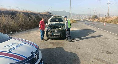 İzmir'de jandarmadan ticari araçlara denetim