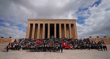 MBA Okullarından Anıtkabir'e anlamlı ziyaret