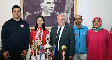 Menteşe Belediyespor Karatecisi Göksu Milli takıma seçildi