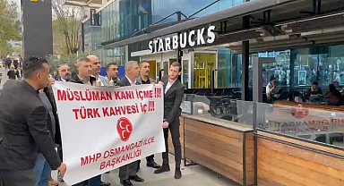 MHP'liler Starbucks'taki gençleri Türk kahvesi içmeye davet etti
