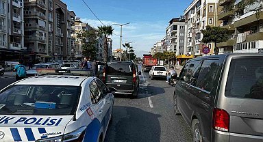 Milas'ta zincirleme trafik kazası: 1'i çocuk 2 kişi yaralandı