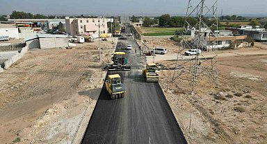 Suruç ilçesinde yollar asfaltlanıyor