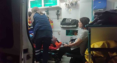 Zincirleme trafik kazasında 3 araç birbirine girdi: 3 yaralı