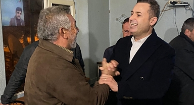 Ahmet Akın Karesi’de Vatandaşlarla Buluştu