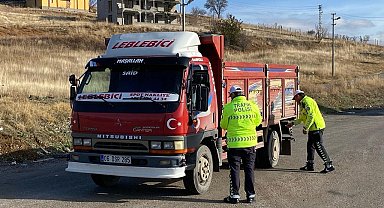 Ankara'da kış lastiği uygulaması kapsamında denetimler başladı