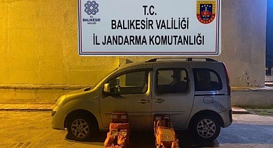 Ayvalık’ta 7 Düzensiz Göçmen ve 1 Organizatör Yakalandı