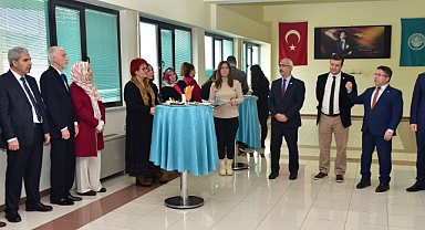 Balıkesir Üniversitesi’nde Emekli Personele Vefa...