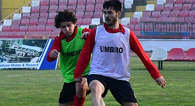 Balıkesirspor Çalışmalarını Sürdürüyor