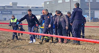 Fabrika inşaatı beton atıldığı sırada çöktü, 6 işçi yaralandı