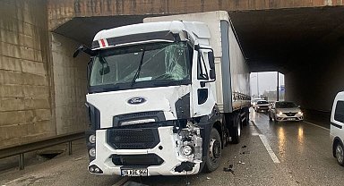İki ayrı zincirleme kaza: 2 yaralı