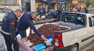 İzmir'de Çin kestanesi operasyonu: Satarken yakalandı