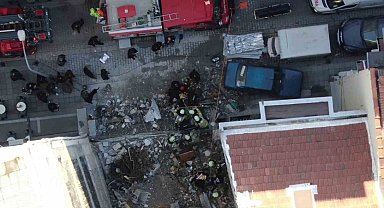 Kadıköy'de yıkım esnasında göçük meydana geldi:1 yaralı