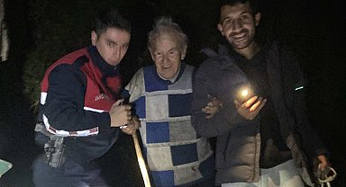 Mantar toplamak için gittiği ormanda kayboldu, jandarma ailesine teslim etti