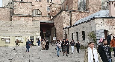 Yılın son gününde Ayasofya'ya ziyaretçi akını