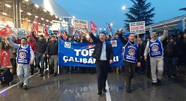 150 bin metal işçisinin sözleşme sevinci...Yüzde 102 zam aldılar