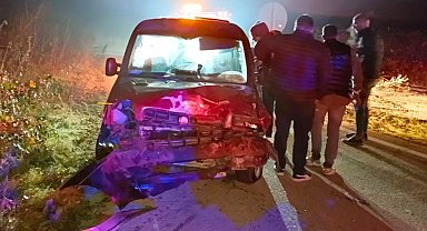 Alkollü sürücü şarampole uçtu: 3 yaralı