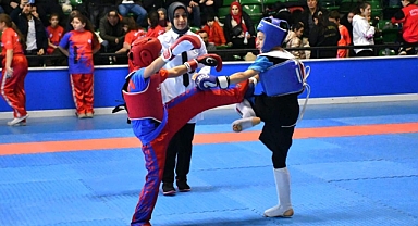 Balıkesir Merkezde Wushu Tüm Kategoriler İl Seçmeleri Heyecanı Yaşandı
