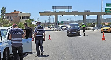 Çeşme'nin asayiş raporu belli oldu: Aranan 925 kişi yakalandı