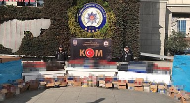 İstanbul'da sahte içki operasyonu: 10 bin 966 şişe sahte içki ele geçirildi
