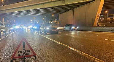 İstanbul'da usulsüz çakar-siren ve emniyet şeridi kullananlara ceza