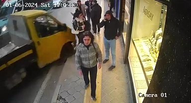 İzmir'de kamyonet yayalara çarpıp iş yerine dalmıştı, dehşet anlarını anlattılar