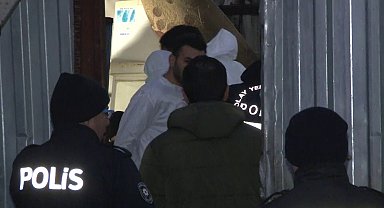 Maltepe'de işyerindeki buzdolabında erkek cesedi bulundu
