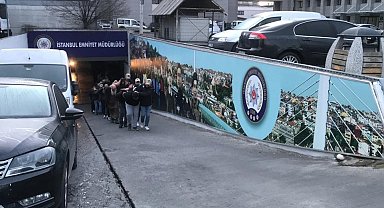 Mossad'a çalışan ajanlar sağlık kontrolü için hastaneye götürüldü