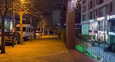 Beylikdüzü'nde binaya defalarca ateş ettiler, olayı videoya çektiler