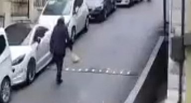 Eyüpsultan'da feci kaza kamerada: Bir anda gaza fazla basan sürücü yaşlı kadını ezdi