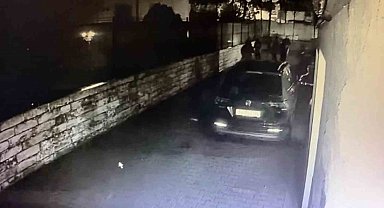 Hırsızlık yapmaya çalışırken polise suçüstü yakalandılar