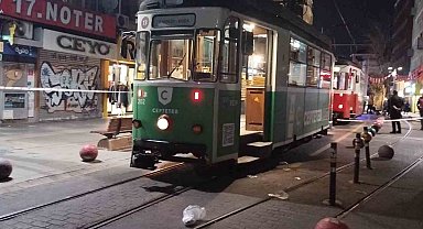 Kadıköy'de feci ölüm: Torununu kurtarmak isterken tramvayın altında kaldı