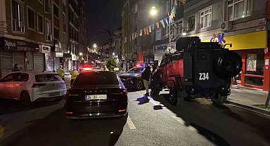 Kağıthane'de motosikletli 2 şahıs devriye gezen bekçiyi vurdu