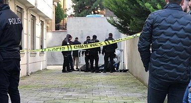 Maltepe'de apartmanın 4'üncü katından düşen kişi hayatını kaybetti
